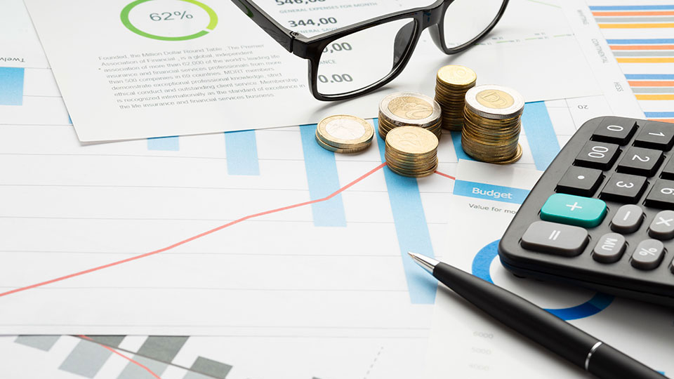 Даноци и такси